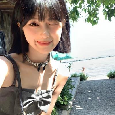 摇滚藏獒蓝色光芒